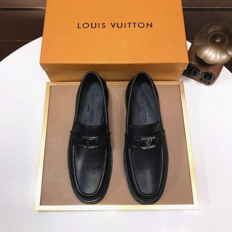 Picture of Louis Vuitton Shoes _SKULVsz38-45hnh070914608